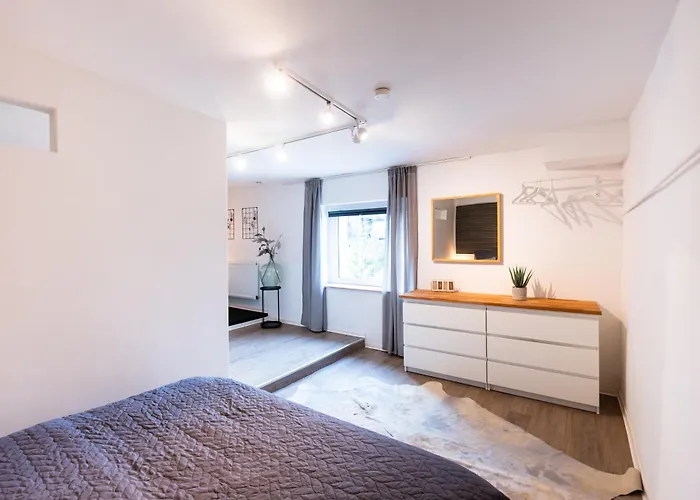 Modern Loft Merten 公寓 *